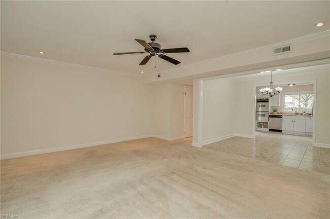 Building Photo - 590 Tenbee Ln