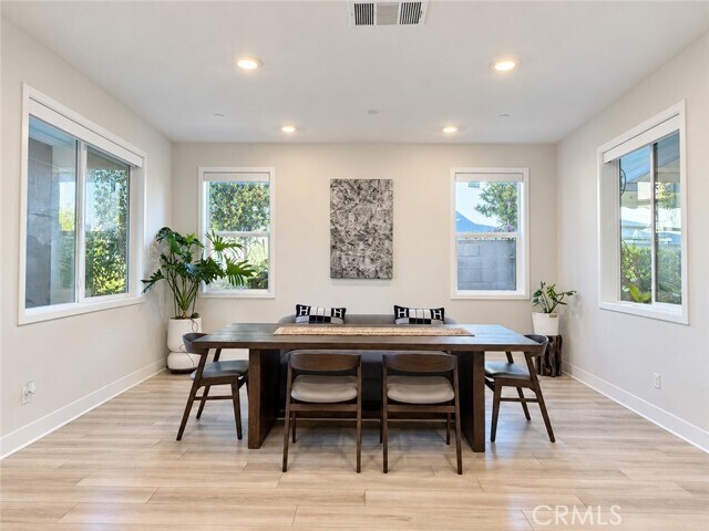 Building Photo - 308 Merit