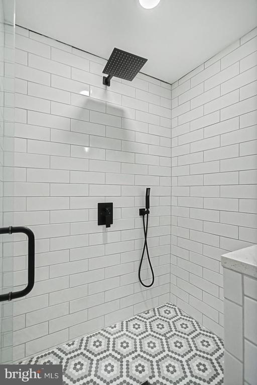 Building Photo - 790 Bendersville Wenksville Rd