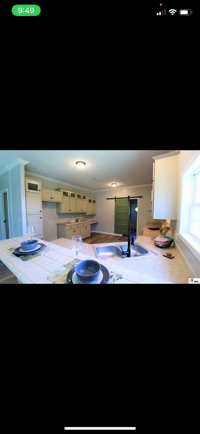 Building Photo - 451 Murray Cir