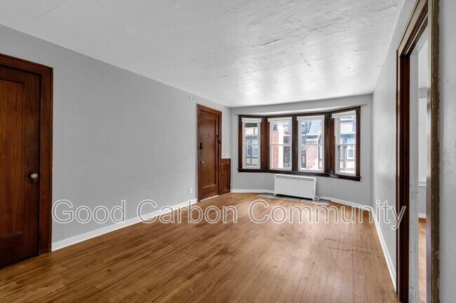 Primary Photo - 137 Sanders Rd