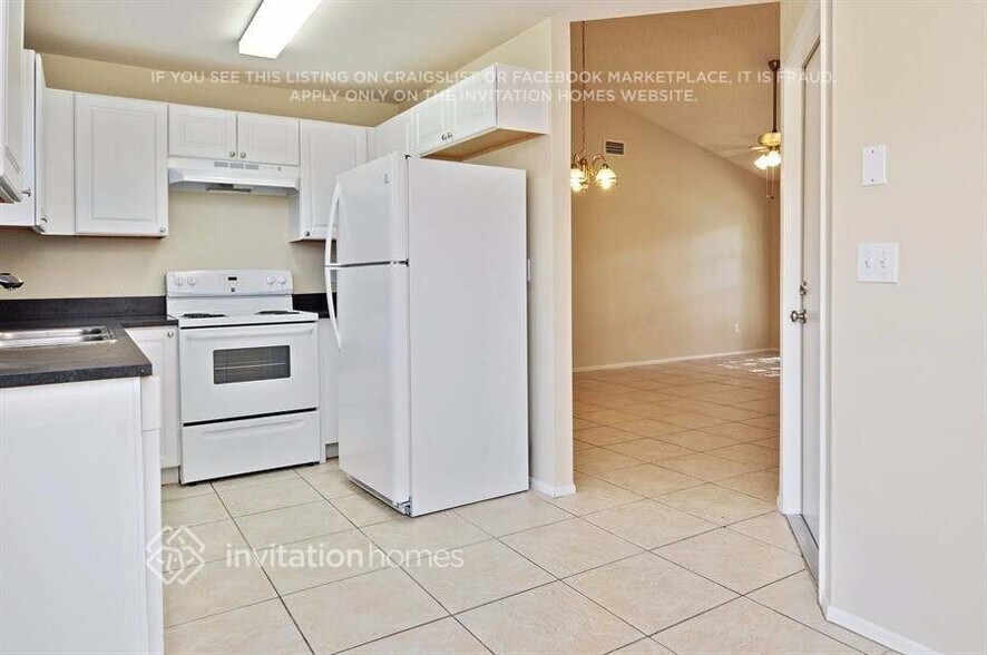 Building Photo - 9503 Woodborough Ct