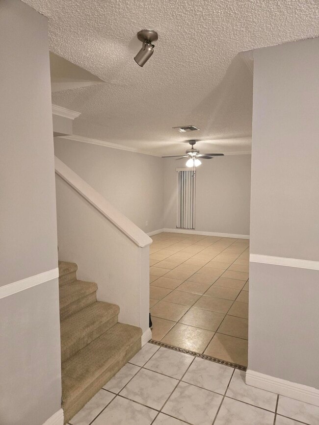 Building Photo - 4844 Alder Dr