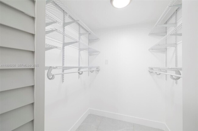 Building Photo - 8305 SW 72nd Ave