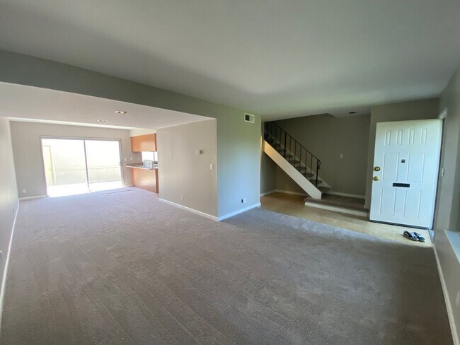 Building Photo - 1567 Ivycreek Cir