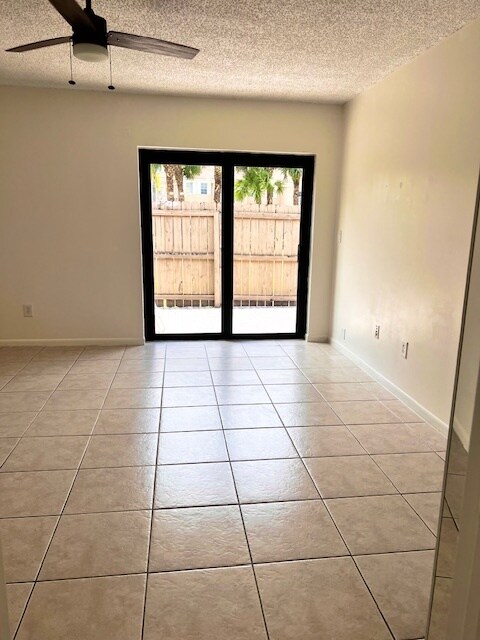 Building Photo - 10323 Boca Bend W