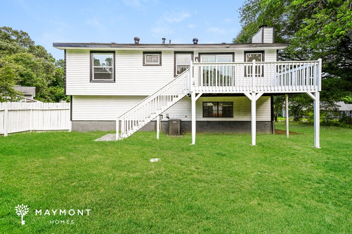 Building Photo - 620 Crestmont Ct