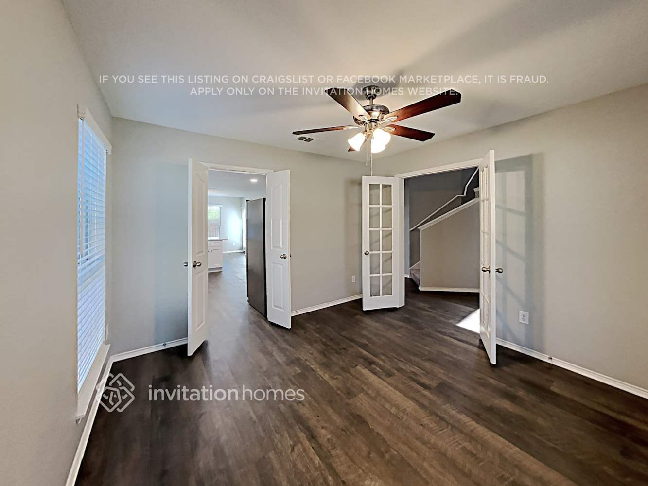 Building Photo - 824 Blue Heron Ln