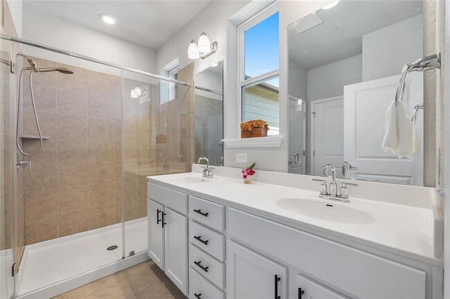 Building Photo - 9015 Cattle Baron Path