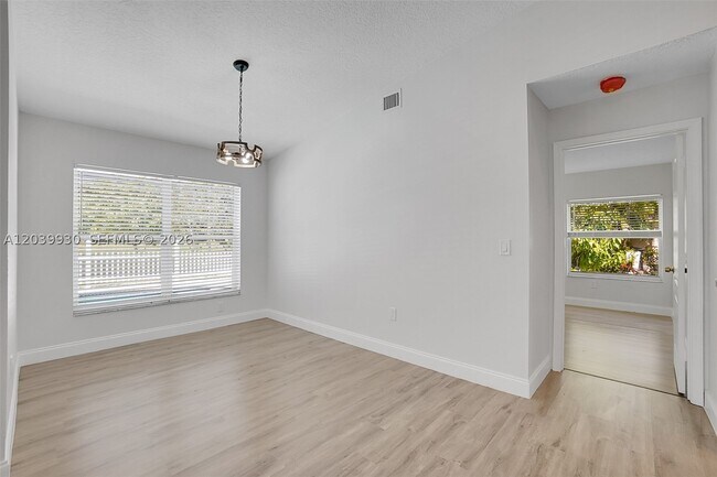 Building Photo - 1574 NW 103rd Terrace