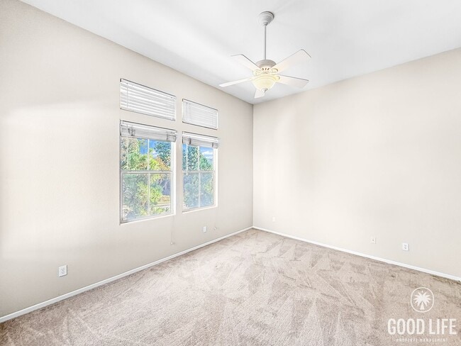 Building Photo - Modern 3-Bedroom Home with Backyard, Beautiful Finishes, and a Community Pool in the Heart of San...