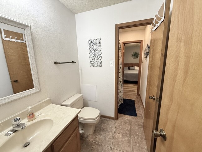 Building Photo - 5371 Central Ave