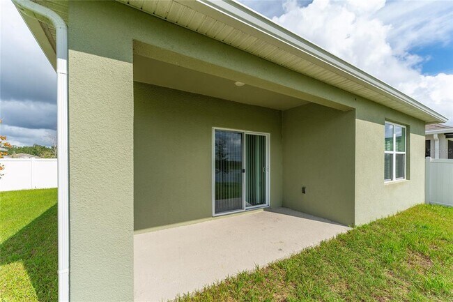 Building Photo - 1982 King Ranch St