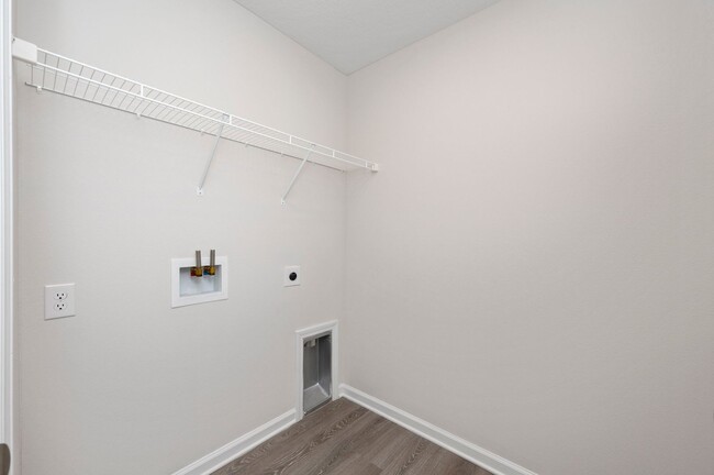 Building Photo - Home in Redstone Commons