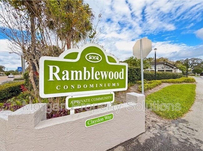 Building Photo - 892 Claydon Way