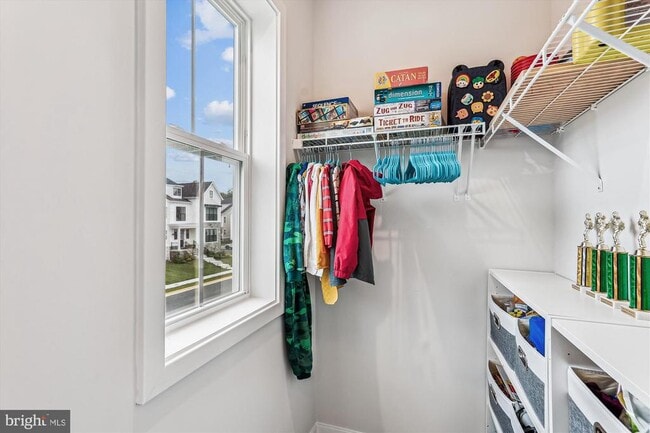 Building Photo - 42023 Spring Air Dr