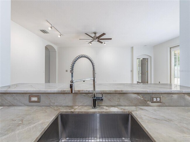 Building Photo - 1602 Hidden Meadow Ct