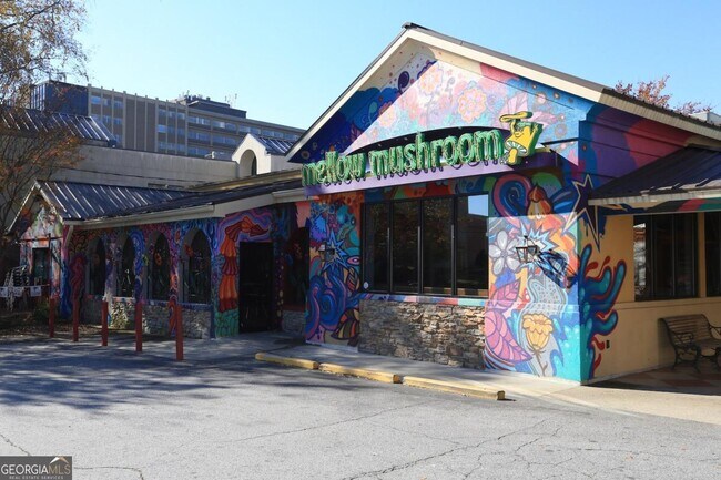 Building Photo - 282 Ardmore Cir NW