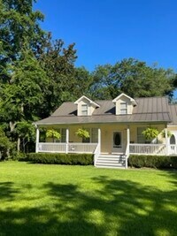 Building Photo - 543 Riverland Dr