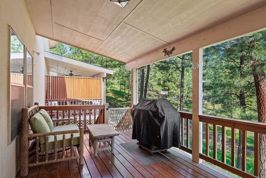 Building Photo - 408 Sunny Slope Dr
