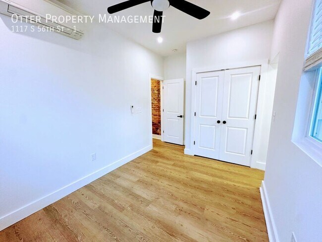 Building Photo - 1117 S 56th St