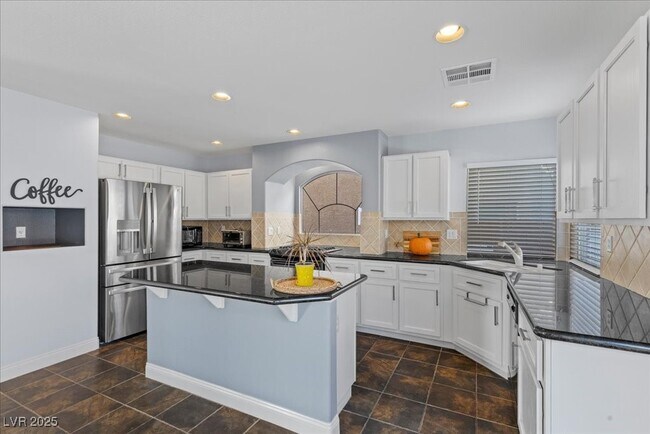 Building Photo - 10902 Fintry Hills St