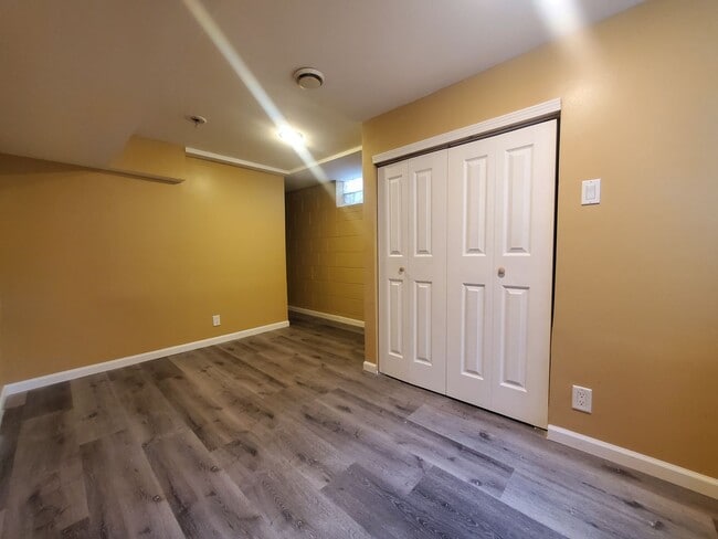 Building Photo - 3 Bedroom Single Family Glendale Home