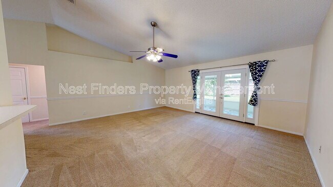 Building Photo - 1826 Blue Ridge Dr