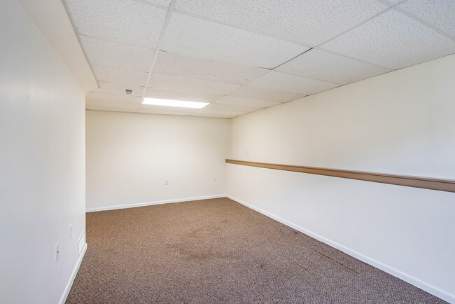 Building Photo - 1147 Veto St NW