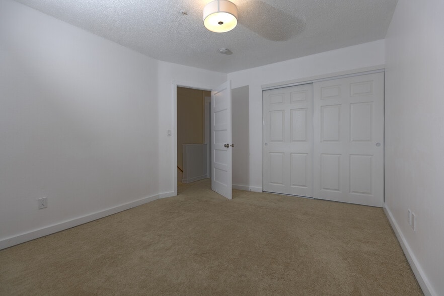 Bedroom #1 - 3229 SE 10th Ave