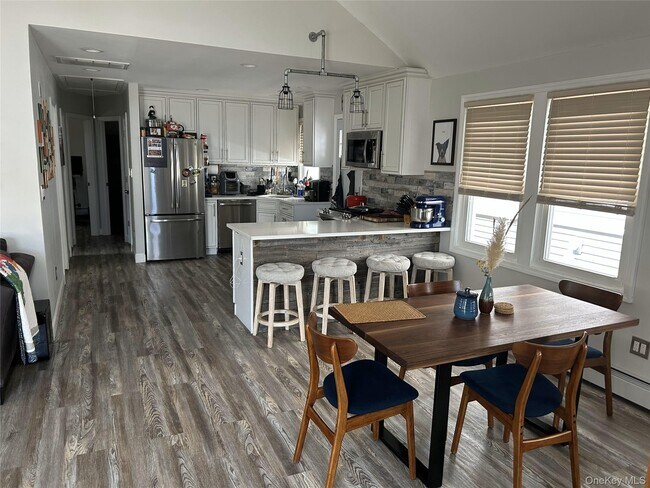 Building Photo - 87 Buffalo Ave