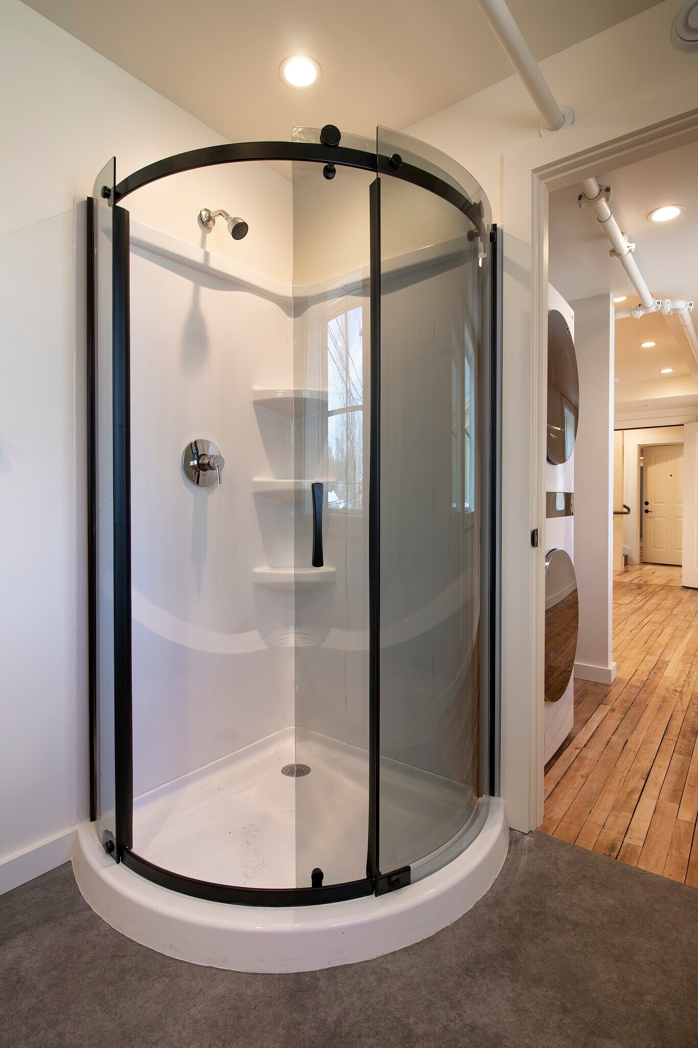 Building Photo - 79 N Main St