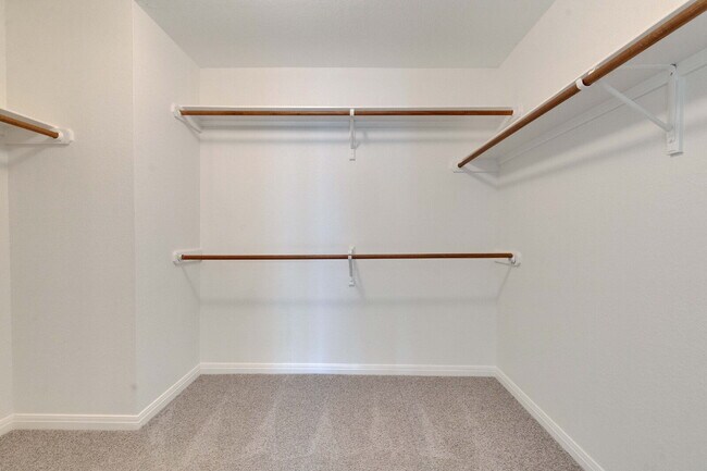 Building Photo - Charming Home in the Coveted River Place Community 5407 Merrywing Circle, Austin, TX 78730