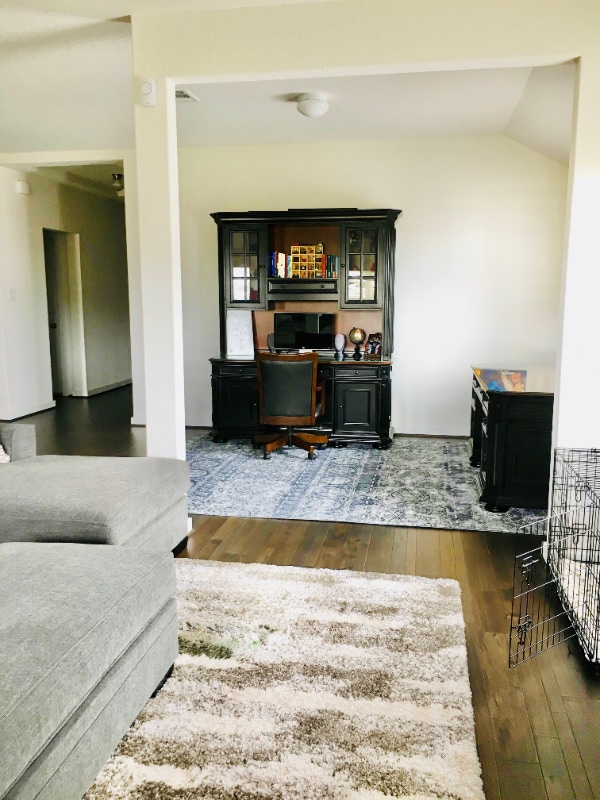 Building Photo - 741 Carol Dr