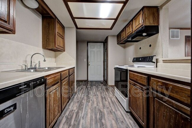 Building Photo - 432 NE 115th St