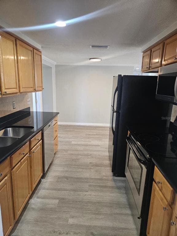 Building Photo - 5145 Overton Dr