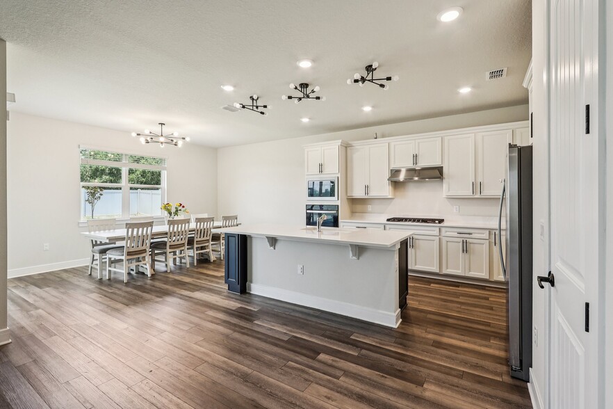 Building Photo - 4103 Meandering Bay Dr
