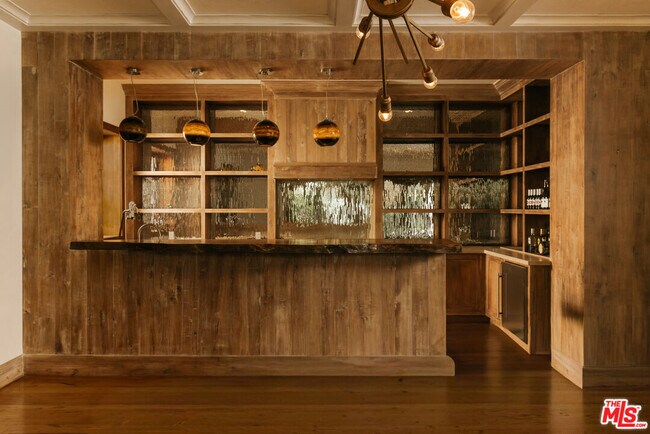 Building Photo - 1105 Rivas Canyon Rd