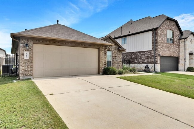 Building Photo - 145 Pine Island Ln
