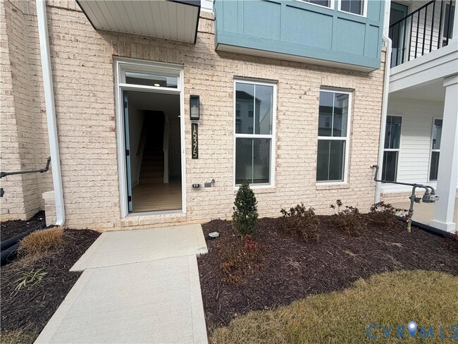 Building Photo - 15375 Sunray Aly