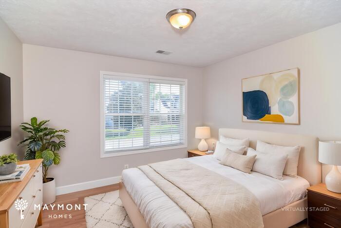 Building Photo - 2057 Aberdeen Cir