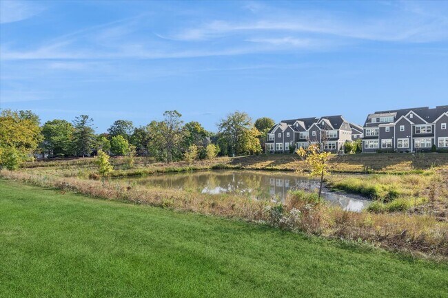 Building Photo - 2206 Weatherbee Ln