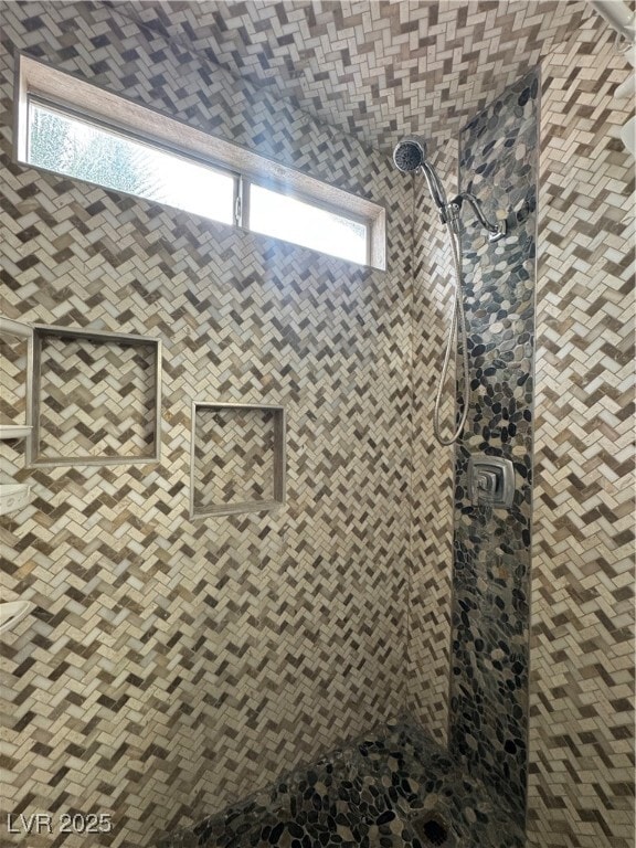 Building Photo - 4454 Bertram Ln