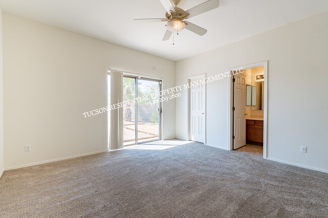 Building Photo - 7693 E Placita Luna Preciosa