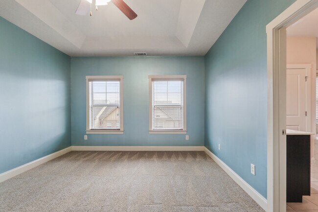 Building Photo - 2110 Westhill Dr SE, Smyrna, GA 30082