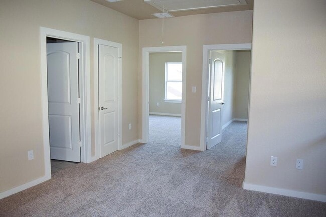 Building Photo - 3303 Elija St