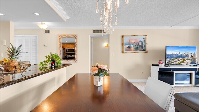 Building Photo - 3725 NE 169th St