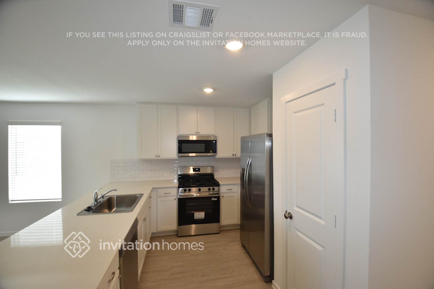 Building Photo - 5105 Hidden Treasure Ln
