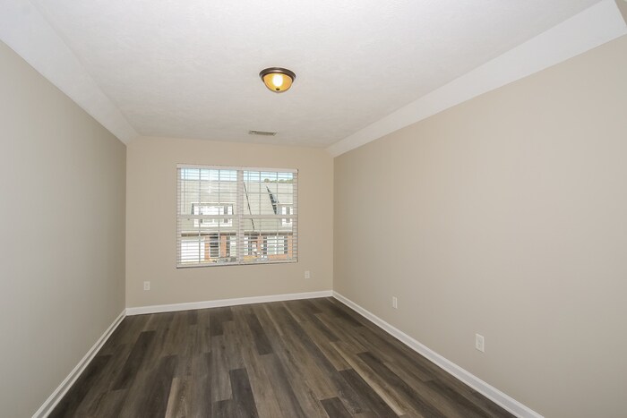 Building Photo - 151 Grove Landing Ct