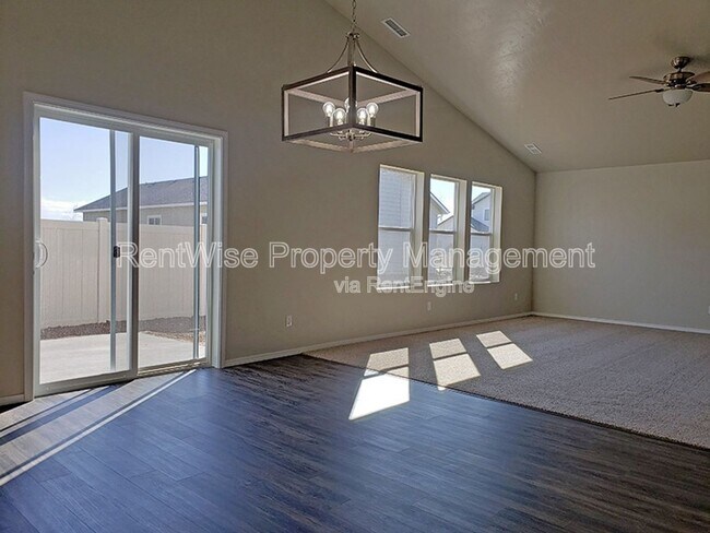 Building Photo - 4985 W Twisted Creek St